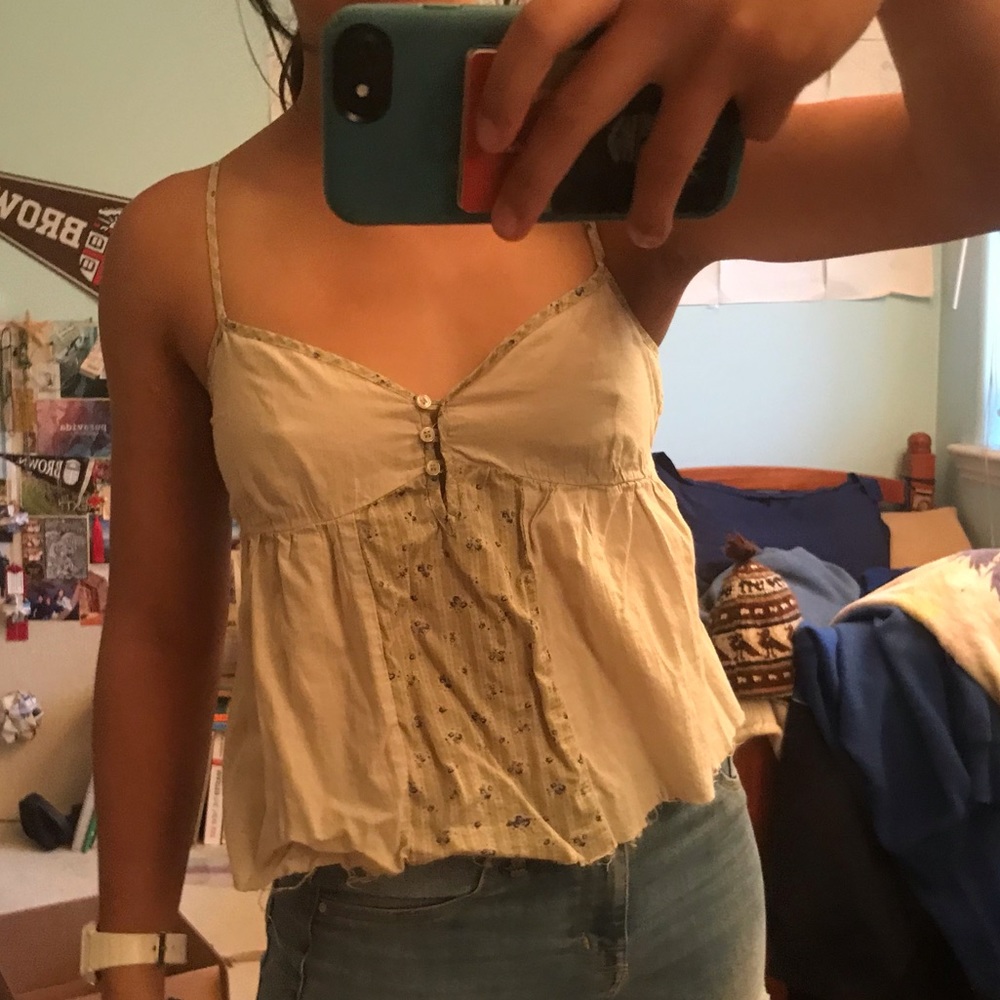 SUMMERY CROP TOP